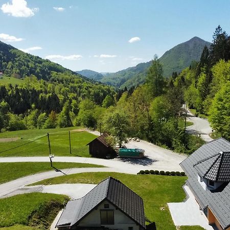 Apartment Ozebek Cerkno Εξωτερικό φωτογραφία